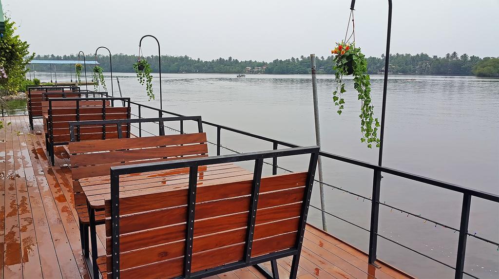 Thumbelina Apartments & Hotel Aluthgama Exterior photo